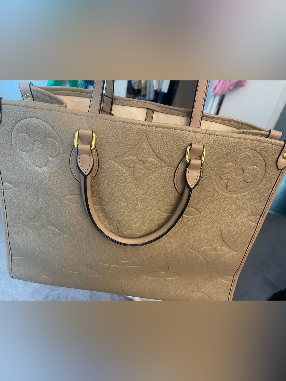Med Size Taupe Flower On The Go Tote